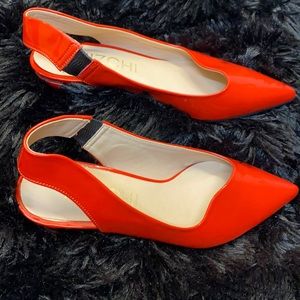 Size 3 slender woman or girl shoe. Made custom by PrettySmallShoes in London.